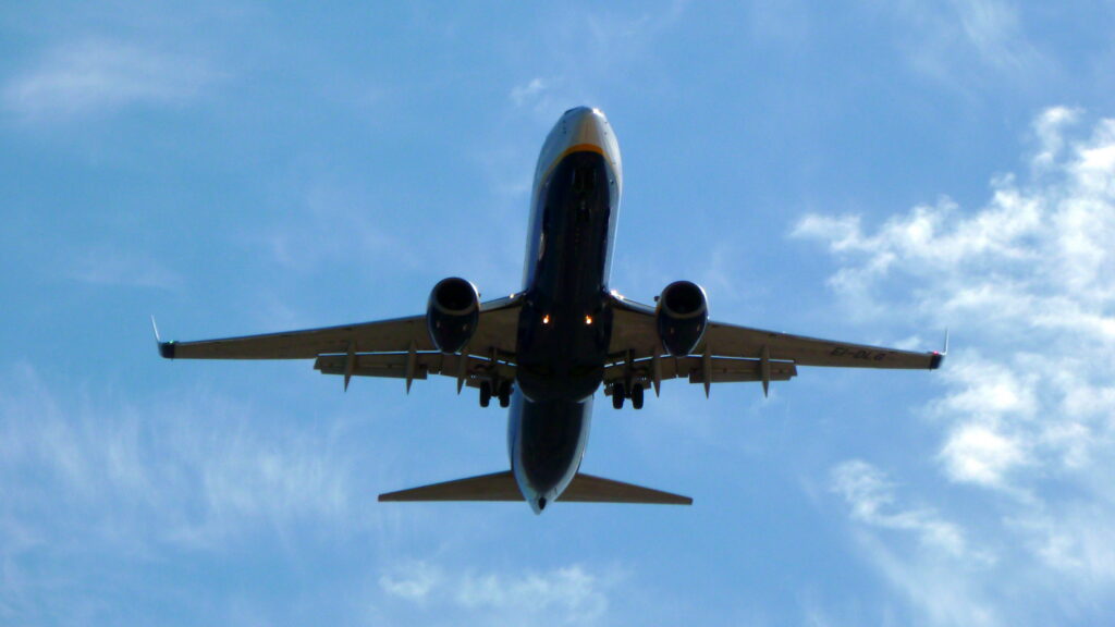 Plan Departing from Nashville International Airport.